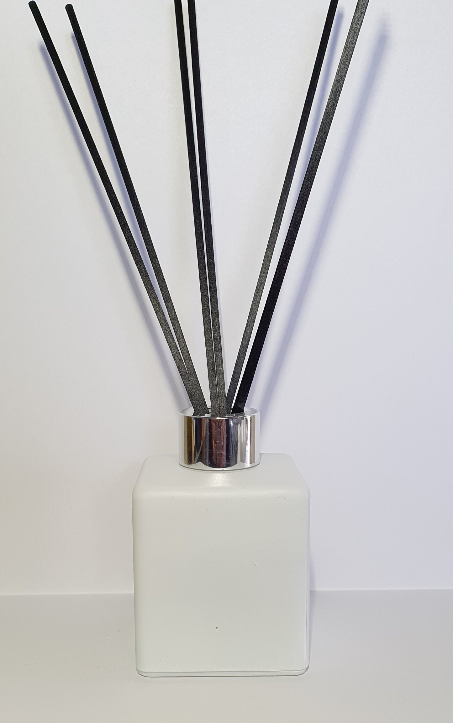 White Reed Diffuser 180ml