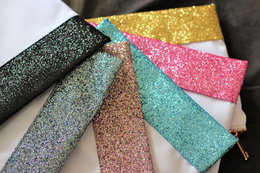 Glitter canvas zip bag.